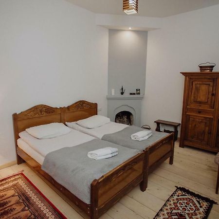 Larda Hotel Mestia Luaran gambar