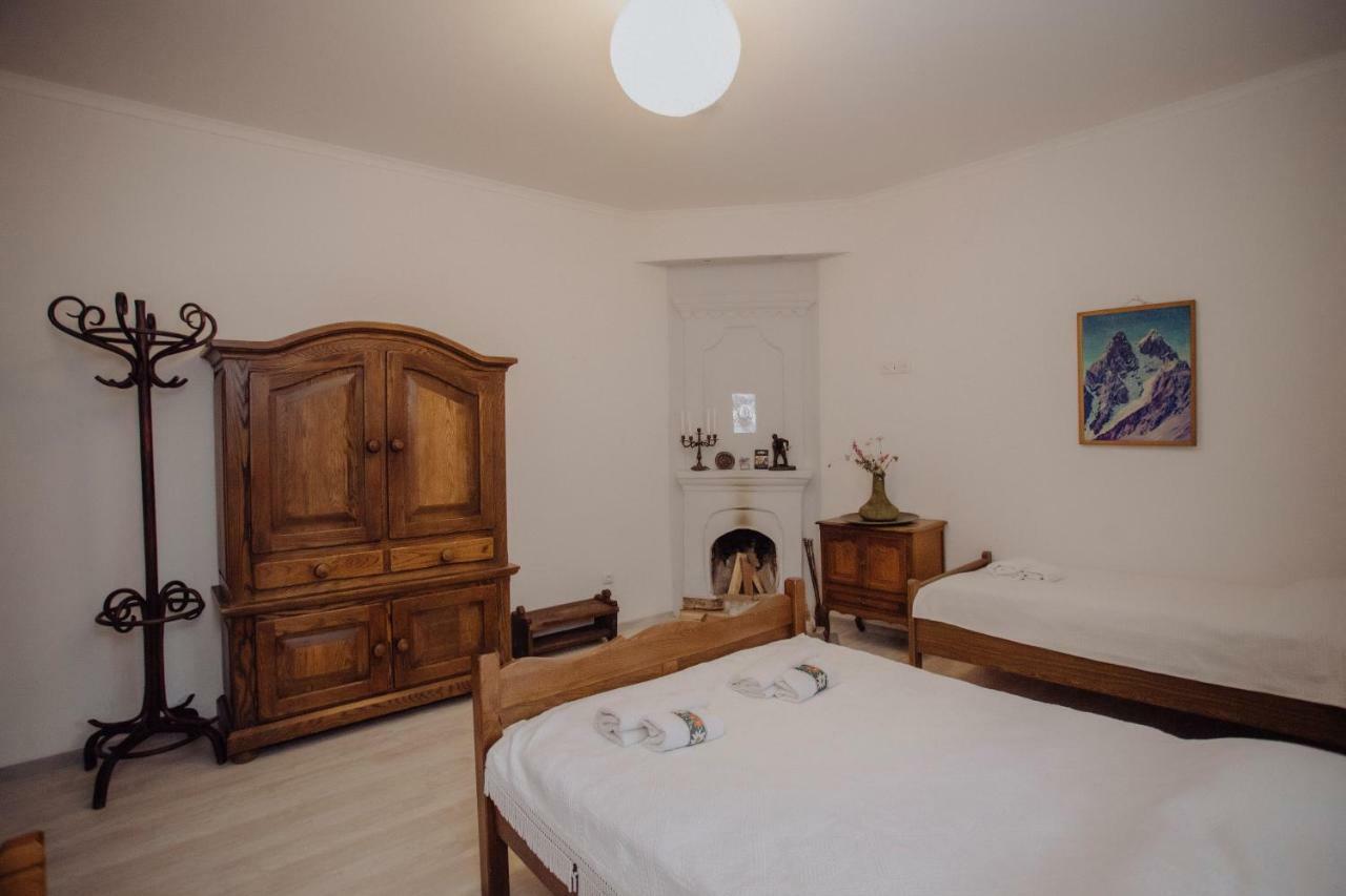 Larda Hotel Mestia Luaran gambar
