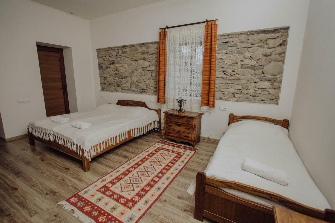 Larda Hotel Mestia Luaran gambar