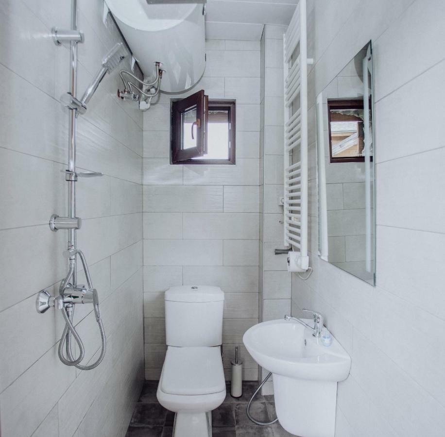 Larda Hotel Mestia Luaran gambar