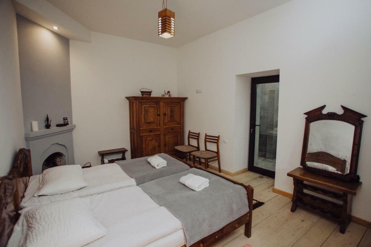 Larda Hotel Mestia Luaran gambar